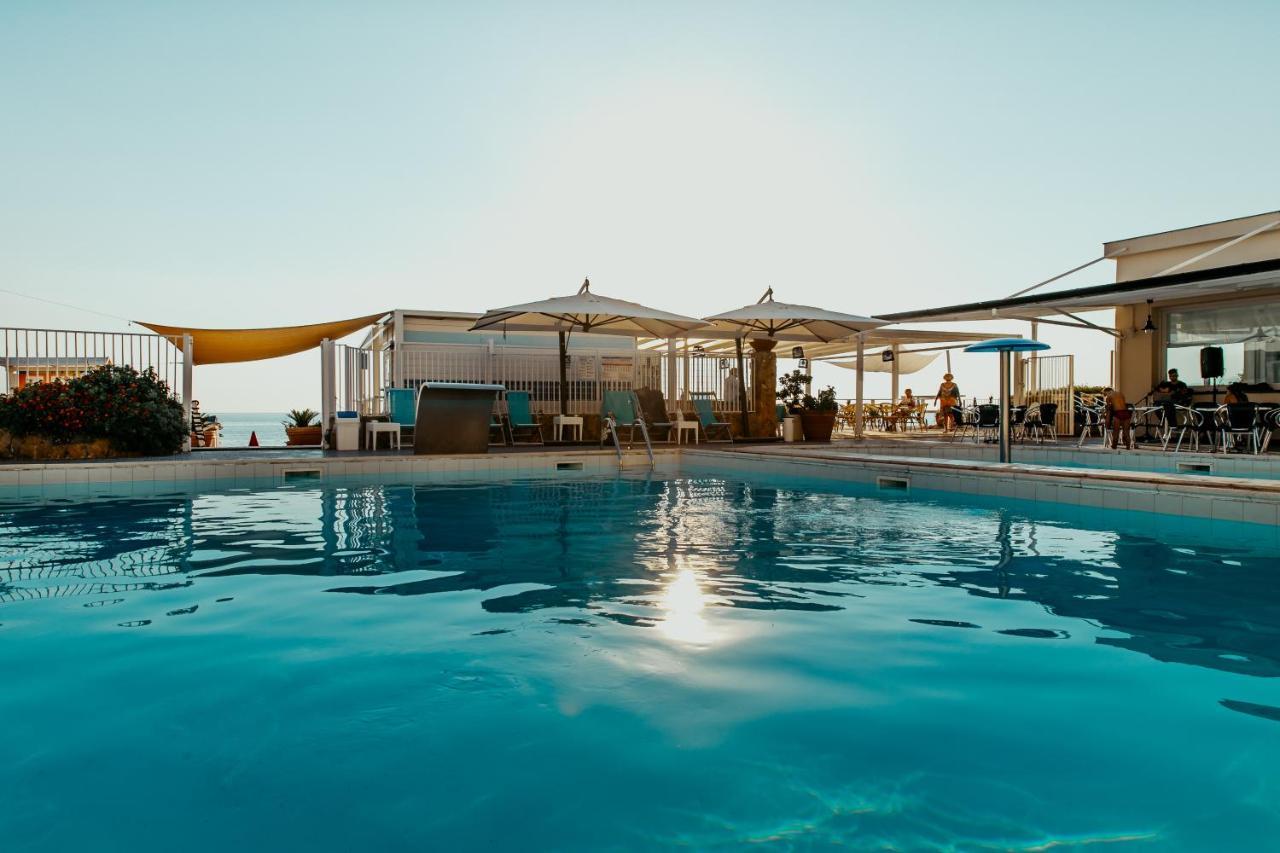 Hotel Saline Trogir Exterior foto