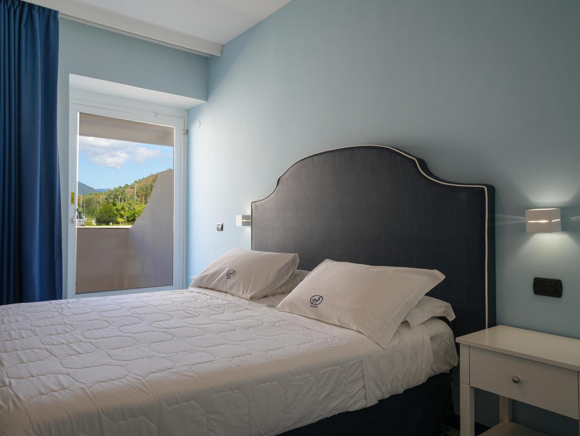 Hotel Saline Trogir Exterior foto