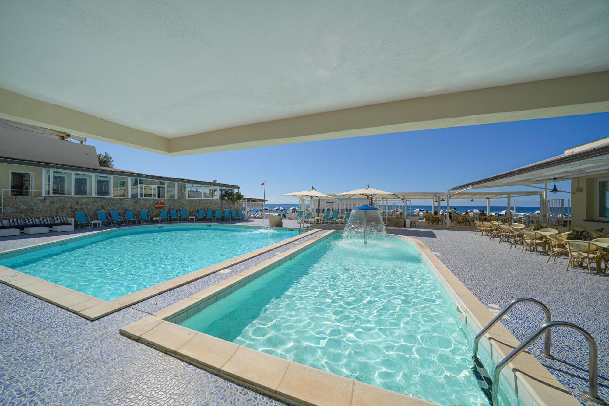 Hotel Saline Trogir Exterior foto